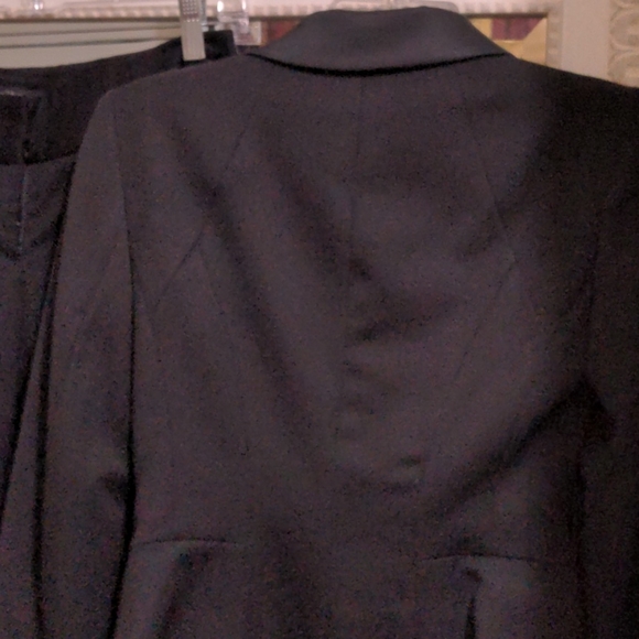 Staple Suiting Jacket - Picture 4 of 9